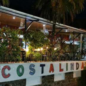 Costa Linda Art Hostel